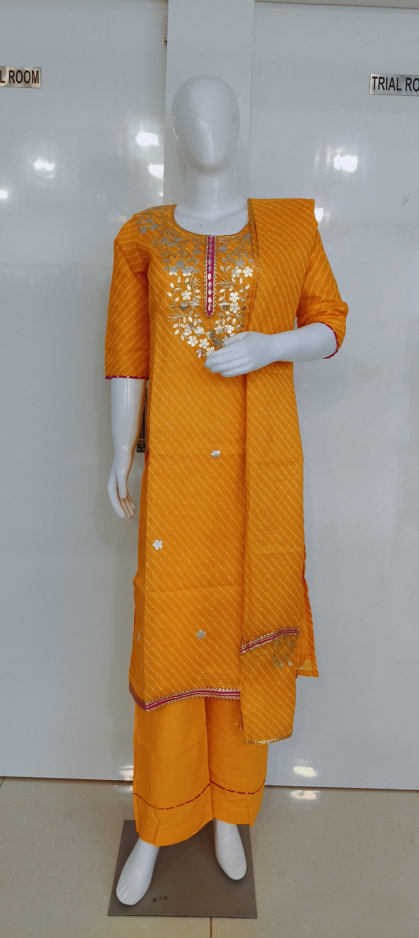 KOTA DORIA YELLOW LEHARIA DUPATTA