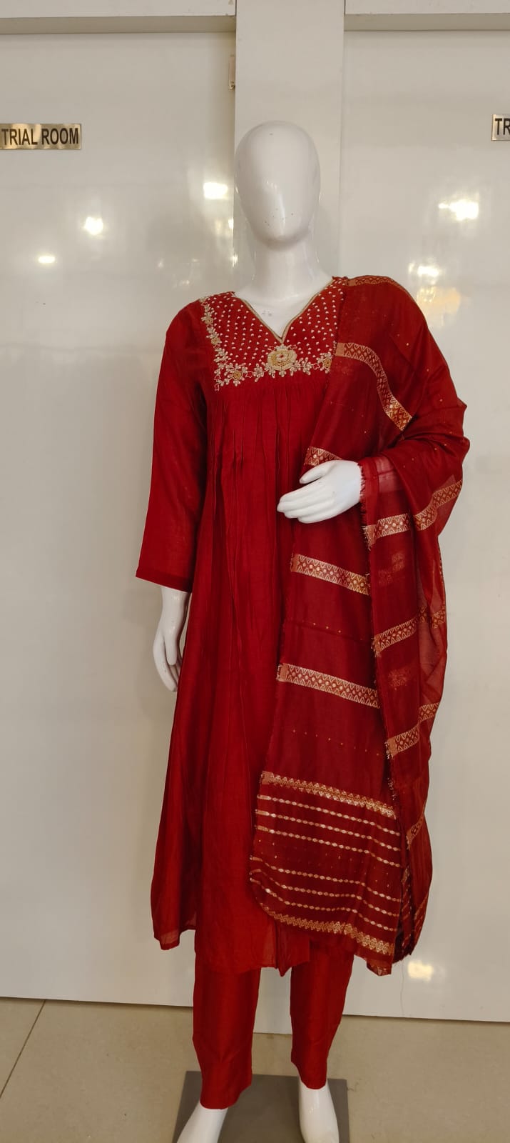 MUL CHANDERI KURTI SET