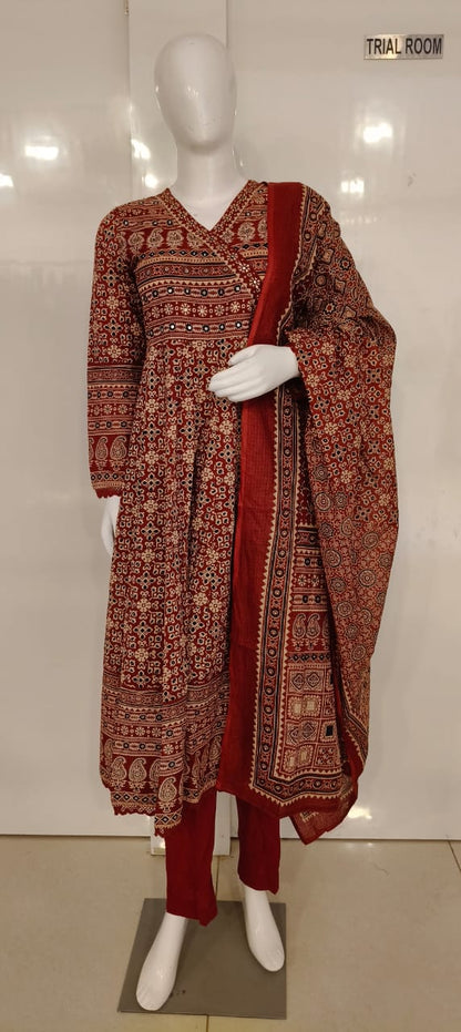 ANARKALI KURTHI SET