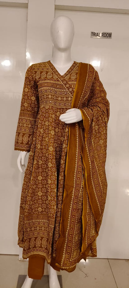 ANARKALI KURTHI SET